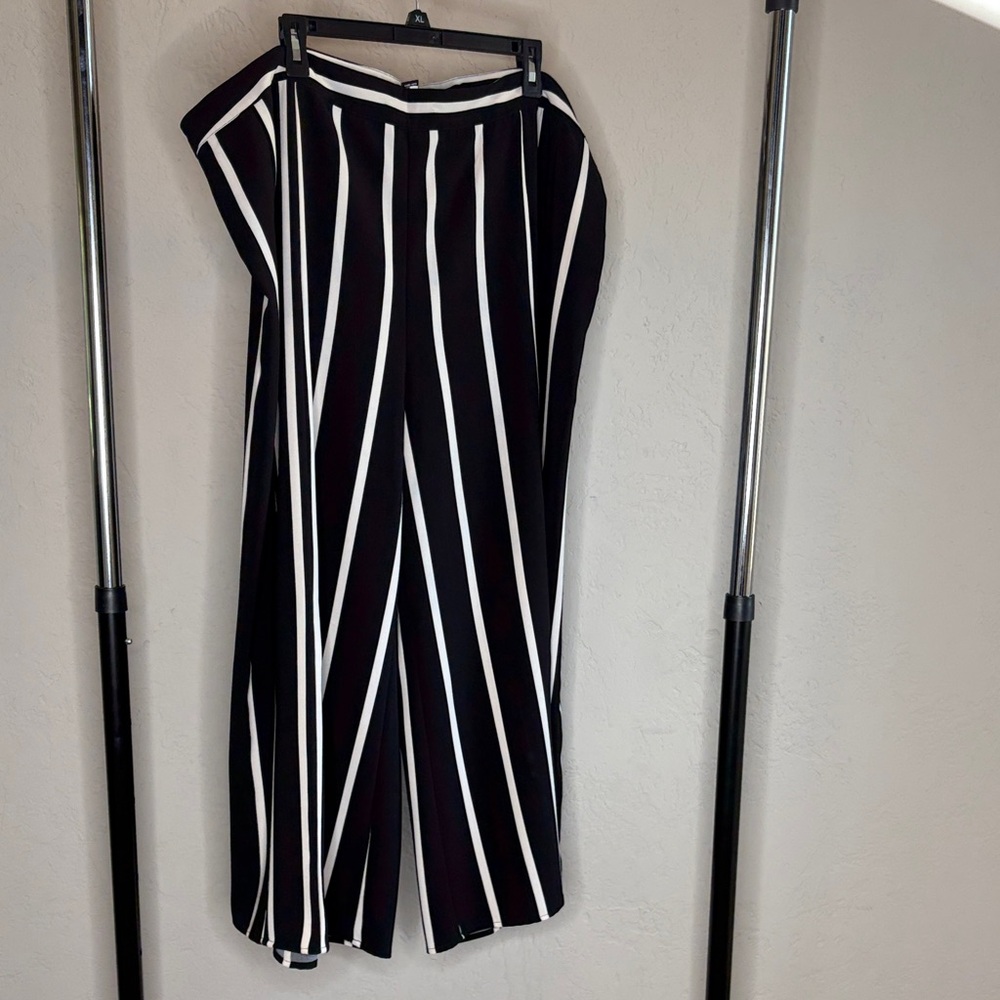 Who What Wear Striped Wide Leg Pants